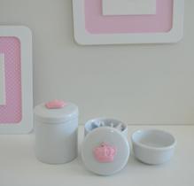 Kit Higiene Porcelana Bebê Rosa Bandeja Coroa Nuvem Ovelha Passarinho Flor Molhadeira Menina - Ciranda arte - criativa