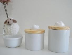 Kit Higiene Porcelana Bebê Tampa Pinus Nuvem Branca Potes