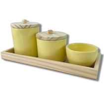kit higiene porcelana com bandeja e tampa de madeira
