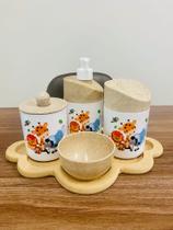 Kit Higiene Safari Juntos c/bandeja nuvem Kit Higiene Safari Juntos c/bandeja nuvem