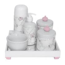 Kit HigieneKit Higiene Espelho Completo Porcelanas, Garrafa Pequena e Capa Coroa Rosa Quarto Bebê Me