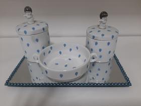 Kit Higiênico Porcelana Gotas 04 peças. Kit Higiênico Porcelana Gotas 04 peças.