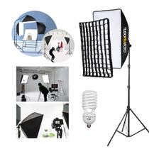 Kit Iluminação Softbox 50x70cm com Grid Tripé 1,90m e Lâmpada 135w 5500k - 110v