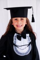 Kit infantil com beca , capelo dobrável , faixa simples e canudo camurça