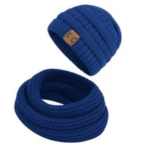 Kit Inverno Feminino Touca com Abertura para Rabo de Cavalo e Cachecol Gola em Tricô Quentinho