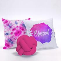 Kit Jogo Almofadas Decorativas Tie Dye 03 Pçs - Ateliê Enxovais Kit Jogo Almofadas Decorativas Tie Dye 03 Pçs - Ateliê Enxovais