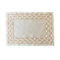 KIt Jogo Americano 2 Unidades Auguri Casa Olea Branco com bordado Dourado 35cm x 50cm KIt Jogo Americano 2 Unidades Auguri Casa Olea Branco com bordado Dourado 35cm x 50cm