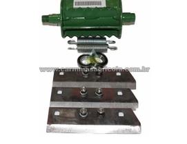 Kit Jogo c/ 3 Faca + 6 Parafuso + 2 MOLA + 2 ROLAMENTO 6005 + ROLO DENTADO - Picadeira Pinheiro PP35 Kit Jogo c/ 3 Faca + 6 Parafuso + 2 MOLA + 2 ROLAMENTO 6005 + ROLO DENTADO - Picadeira Pinheiro PP35