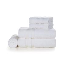 Kit Jogo De Toalhas Karsten 5 Peças Banhão Rosto e Piso Unika 500g/m² Kit Jogo De Toalhas Karsten 5 Peças Banhão Rosto e Piso Unika 500g/m²