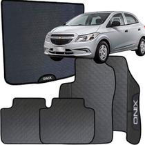 Kit Jogo Tapete Onix 2013 a 2015 4 Peças + Tapete Porta Malas Emborrachado Automotivo Personalizado