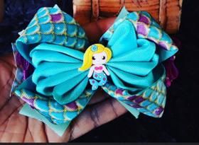 Kit Laço de Cabelo Infantil Meninas Lacinho + Cojunto Mix 5 Pulseiras miçangas Coloridas Princesas Disney Presente