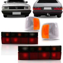 Kit Lanterna Voyage 1987 A 1994 Fume + Jogo Tapete Pvc Kit Lanterna Voyage 1987 A 1994 Fume + Jogo Tapete Pvc