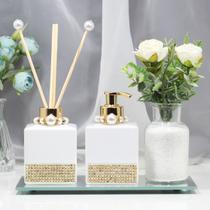 Kit Lavabo Bandeja Saboneteira Aromatizador Branco Vaso Flor Kit Lavabo Bandeja Saboneteira Aromatizador Branco Vaso Flor