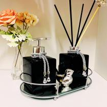 Kit Lavabo Banheiro Com Difusor Saboneteira e Bandeja Super Luxo Preto Com Prata