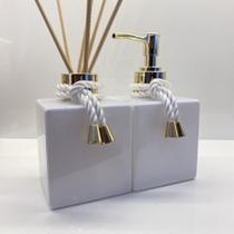 Kit lavabo branco/dourado frascos de vidro cubo Kit lavabo branco/dourado frascos de vidro cubo