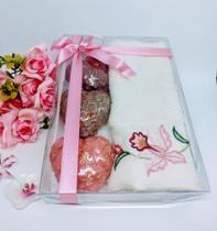 Kit Lavabo II Sweet Flowers Dia das Mães Kit Lavabo II Sweet Flowers Dia das Mães