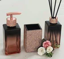 Kit lavabo luxo com porta escova de dentes em pedrarias Kit lavabo luxo com porta escova de dentes em pedrarias