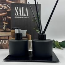 Kit Lavabo Luxo Picolo Preto Fosco com Saboneteira e Difusor + Bandeja Kit Lavabo Luxo Picolo Preto Fosco com Saboneteira e Difusor + Bandeja