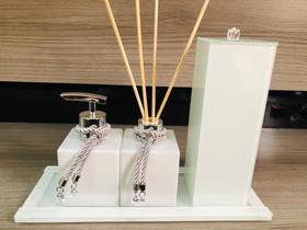 Kit Lavabo Pia Jogo Saboneteira Branco Prata Porta Escova