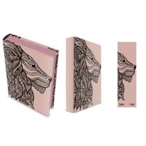 Kit Leão Rosa - Bíblia Capa Dura NTLH com pintura lateral + Devocional + Marca Página - BOOK7