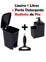 Kit Lixeira Cesto Rattan 7 litros com pedal + Porta Detergente e Sabonete Líquido Rattan Preto + Rodinho De Pia Preto Cozinha Banheiro