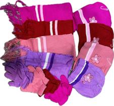 Kit Luva e Touca lenço Infantil Menino e Menina / Personagens / Inverno / OutonoNota: Os padrões são enviados aleatoriamente.