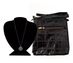 Kit Luxo Colar 50Cm N. Senhora Cravejado + Bolsa 100% Couro