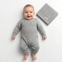 Kit Macacão e Manta Tricô Kids Losango Embutido Cinza Kit Macacão e Manta Tricô Kids Losango Embutido Cinza