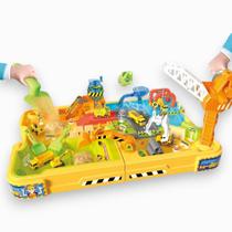 Kit Maleta de Areia Construção Infantil Com Atividades Na Mesa Temática Com Veículos e Água