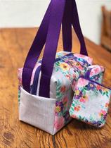 Kit Malinha com Duas Necessaires e Chaveiro Impermeável