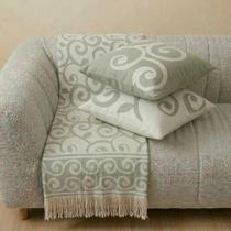 Kit Manta e Almofadas Decorativas para Sofá Arabesque Verde Relva - Nexta Casa