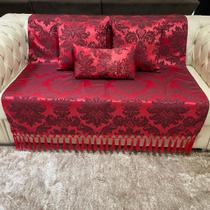 Kit Manta Medalhão, 2 Capas de Almofadas e 1 Almofada Retangular Vermelho e Preto 45cmx45cm