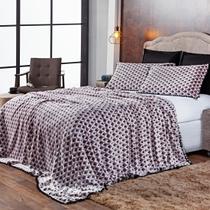 Kit Manta Plush Aveludado Preto/Vinho King 03 Peças - Fleece Super Macio c/ PomPom Kit Manta Plush Aveludado Preto/Vinho King 03 Peças - Fleece Super Macio c/ PomPom