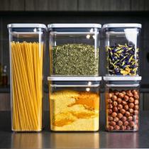 Kit Master Despensa Potes Com Tampa Hermética Acrílico 5pçs Oxo POP 2.0 Originais Kit Master Despensa Potes Com Tampa Hermética Acrílico 5pçs Oxo POP 2.0 Originais