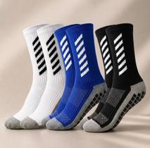 Kit Meia Esportiva Masculina Anti-derrapante 3 UNIDADES FUTETOL Tricolor Kit Meia Esportiva Masculina Anti-derrapante 3 UNIDADES FUTETOL Tricolor