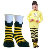 Kit Meias Macias Pijama Interativo, Brilha No Escuro Algodão Confortável, Macio, Roupa de Dormir com Meia Kit Meias Macias Pijama Interativo, Brilha No Escuro Algodão Confortável, Macio, Roupa de Dormir com Meia