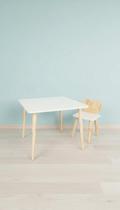 Kit Mesa e Cadeira Infantil Coração MDF e Madeira Kit Mesa e Cadeira Infantil Coração MDF e Madeira