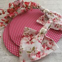 Kit Mesa Posta 08 Bases MDF 35cm 08 Capas de Sousplat 08 Guardanapos de tecido 40x40cm 08 Anéis Porta Guardanapo