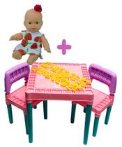 Kit Mesinha Infantil 2 Cadeiras Com Bebê Xixuquinho Morango