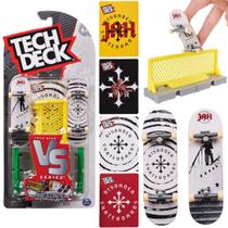 Kit Mini Skate Dedo Tech Deck Vs Series C/ Obstáculo E Cards