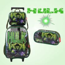 Kit Mochila Carrinho + Lancheira + Estojo Hulk Luxcel