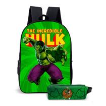 Kit Mochila Com Estojo Ou Sem Escolar Infantil Super-Herói Verde Menino Estilo Quadrinhos Aventura Kit Mochila Com Estojo Ou Sem Escolar Infantil Super-Herói Verde Menino Estilo Quadrinhos Aventura