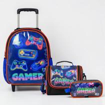 Kit Mochila de Rodinha Escolar Gamer Infantil Masculino + Lancheira Transversal + Estojo Duplo Menino Cristal Kit Mochila de Rodinha Escolar Gamer Infantil Masculino + Lancheira Transversal + Estojo Duplo Menino Cristal