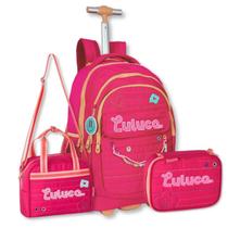 Kit Mochila de Rodinha Luluca Rosa Lancheira e Estojo Clio Kit Mochila de Rodinha Luluca Rosa Lancheira e Estojo Clio