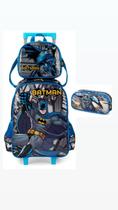 Kit Mochila De Rodinhas + Lancheira E Estojo - Luxcel Batman