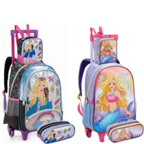 Kit Mochila Escolar Infantil Com e Sem Rodinhas Criança Aleatória Menina Kit Mochila Escolar Infantil Com e Sem Rodinhas Criança Aleatória Menina
