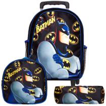 Kit Mochila Escolar Infantil Rodinhas Batman Aulas Reforçada