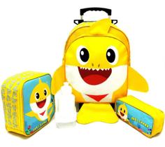 Kit Mochila Infantil Baby Shark Rodinhas M Bebe Tubarão Amre Kit Mochila Infantil Baby Shark Rodinhas M Bebe Tubarão Amre