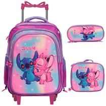 Kit Mochila Infantil De Rodinhas Stitch Lancheira Térmica