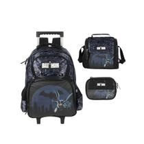 Kit Mochila juvenil Escolar Batman Rodinhas Lancheira Estojo Kit Mochila juvenil Escolar Batman Rodinhas Lancheira Estojo
